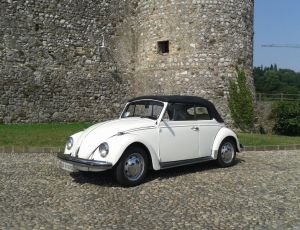 VW Maggiolino Cabriolet